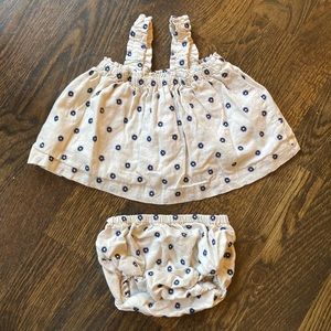 Baby Gap 18-24 months set